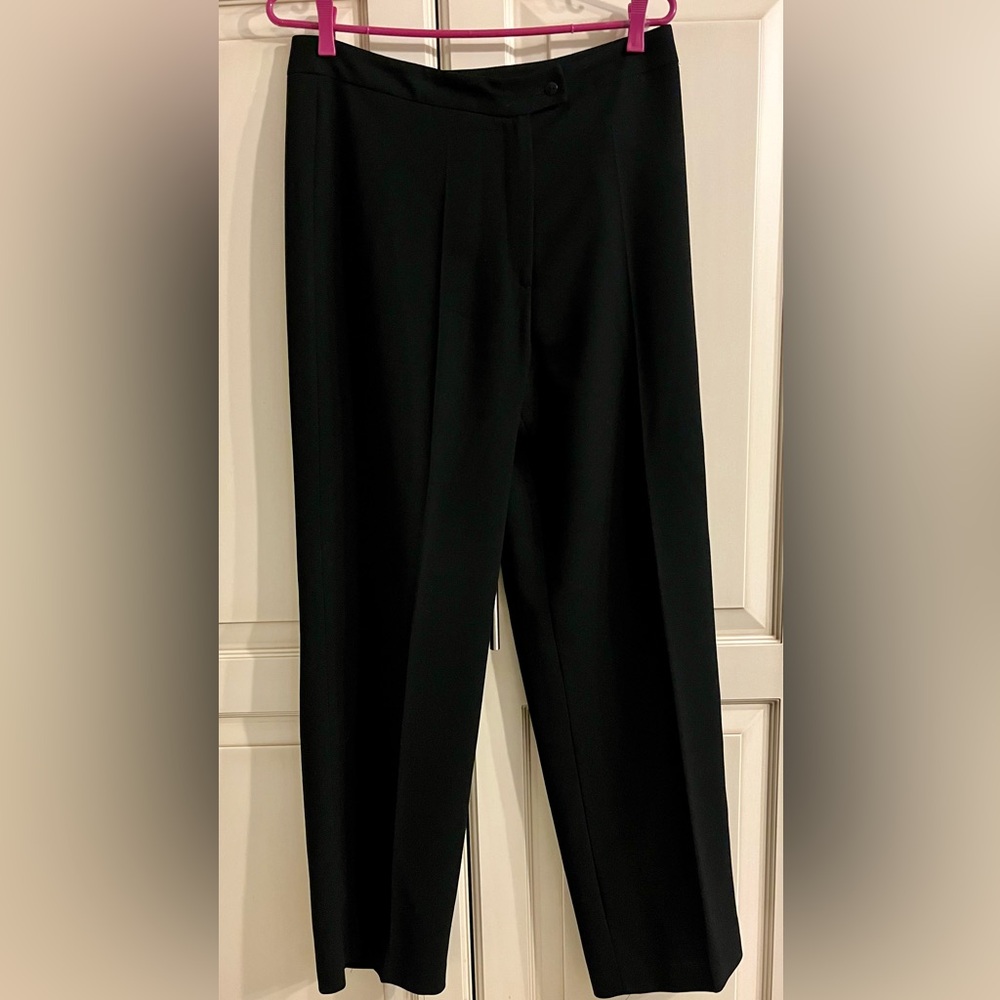 Bianca Nygard size 12 (fits more 8/10) EUC black dress pants.